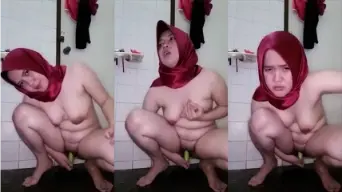 Dedek Hijab Cobain Colmek Pake Timun Video by SangeLink Dedek Hijab Cobain Colmek Pake Timun Video by SangeLink