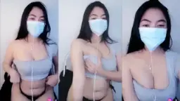ABG Cantik Goyang Binal Desah Remas Toket Video by AVTub