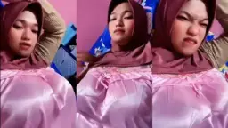 Bela Tobrut Live Sambil Tiduran Mantap Video by NoBokep Bela Tobrut Live Sambil Tiduran Mantap Video by NoBokep