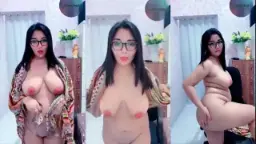 Jones Body Semok Tobrut Papaya Video by PornTrex