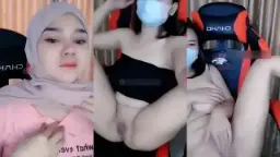 Arunika Hijab Binal Bugil Colmek Live Video by TubeV Arunika Hijab Binal Bugil Colmek Live Video by TubeV