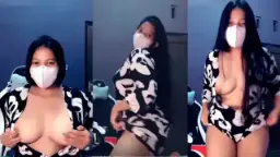 Remaja Bohay Striptease Indo HOT Video by IXXX