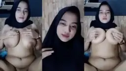 Jilbab Tobrut Cantik Bikin Sange Video by Indo18