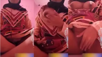 Chellskyy Cewek Hijab Toket Bulat Colmek Video by AVTub Chellskyy Cewek Hijab Toket Bulat Colmek Video by AVTub