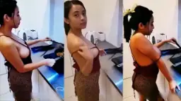 Miera Masak Sambil Pamer Uting Video by BokepHUB Miera Masak Sambil Pamer Uting Video by BokepHUB