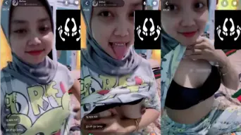 VCS Belva Hijab Remas Toket Melet Video by PornOne VCS Belva Hijab Remas Toket Melet Video by PornOne